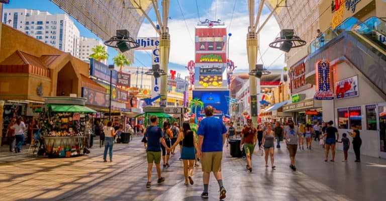 things to do in vegas under 21