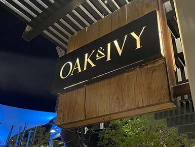 Oak & Ivy Las Vegas: Menu, Prices, & Location